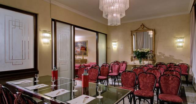 Una sala riunioni, congressi, meeting al Best Western Hotel Rivoli 4 stelle di Roma
